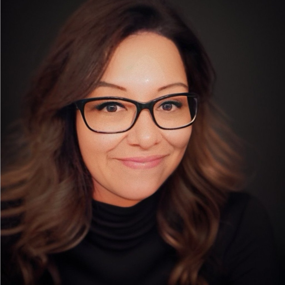 Meet your Posher, Steph